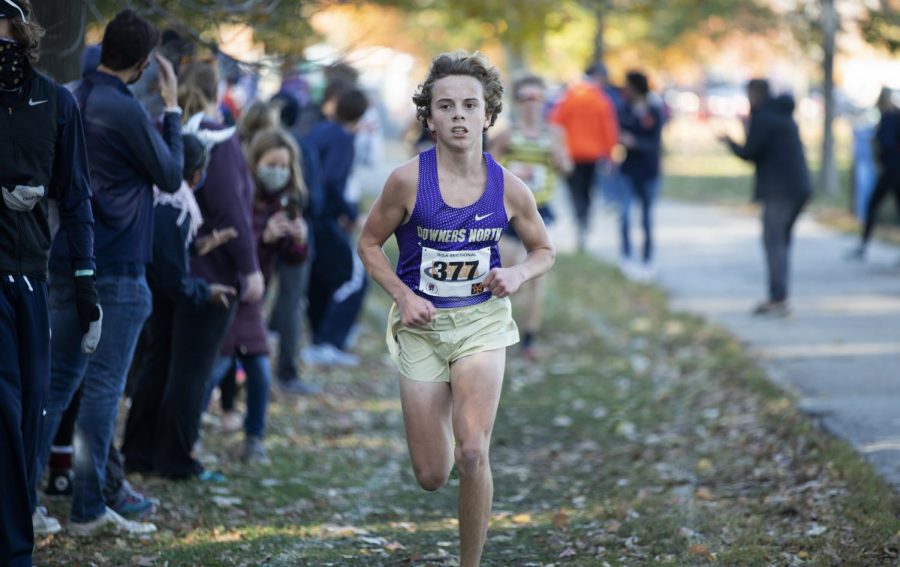 WALK IN THE PARK: Topher Ferris (10) keeps a powerful stride throughout his race