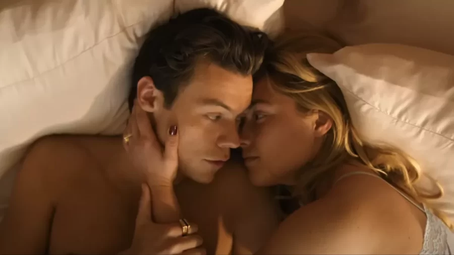 A PERFECT MOMENT: Main characters and lovers Jack (Harry Styles) and Alice (Florence Pugh) enjoy a seemingly ideal married life in the Victory Community. 