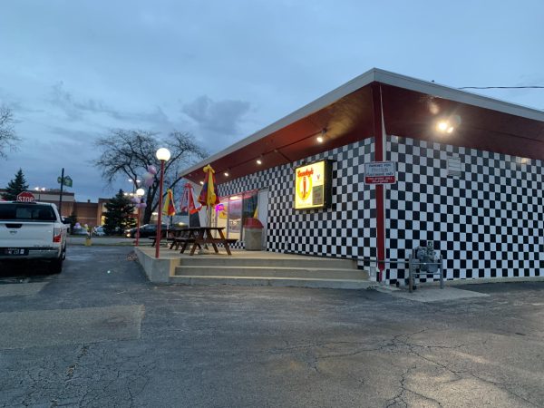 AWARD WINNING: Scoobys Hot Dog joint gets inducted to Hot Dog Hall of Fame.